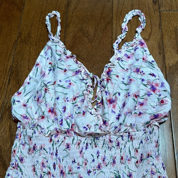 Isabelle's Cabinet Sky to Moon Pink floral ruched mini Dress - Picture 3 of 10